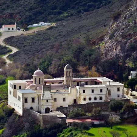 Pool Kamara Crete - Chania *