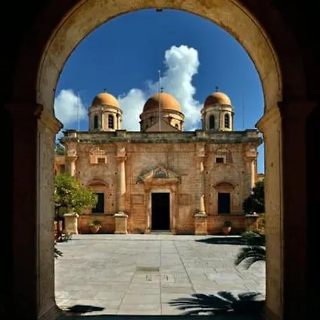 Pool Kamara Crete - Chania *